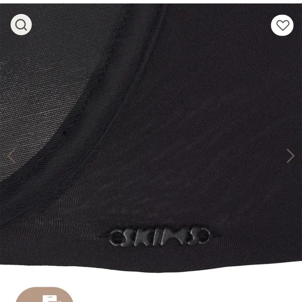 SKIMS NWT no show molded unlined balconette size 32C - Image 6