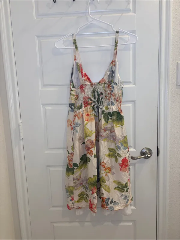 Tommy Bahama 100% Silk Floral Midi Sundress Smocked Tropical M - Image 3
