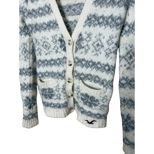 Hollister Y2K Fair Isle Knit Cardigan Sweater Cream Grey Size S - Image 2