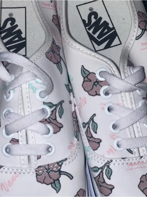 Vans sneakers - Image 3