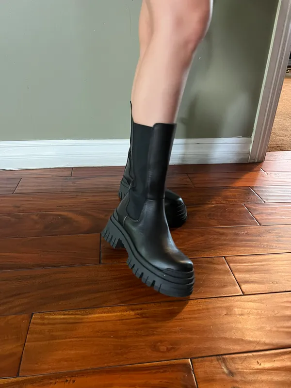 L’intervalle Edmonton Black Leather Boots - Image 4
