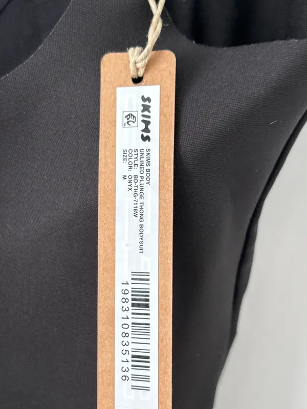 NWT Skims Body Unlined Plunge Bodysuit black Size M ( Sold Out) - Image 7