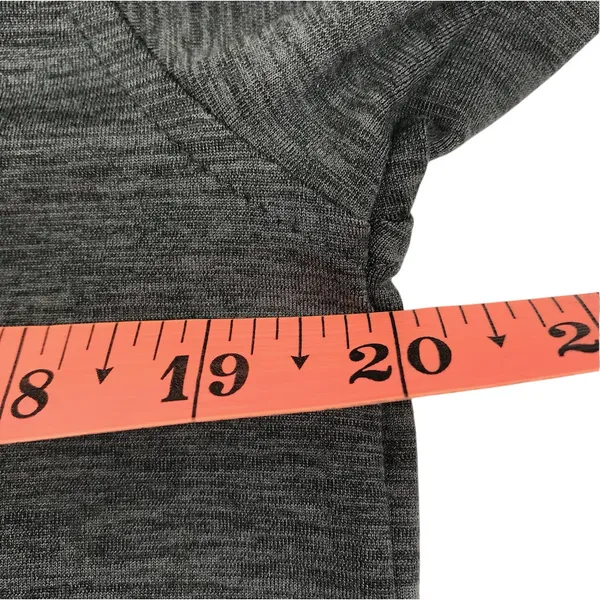 VUORI Lux Crew LS Tee Sz S Grey Heather Oversize Athletic Travel Everyday Clasic - Image 8