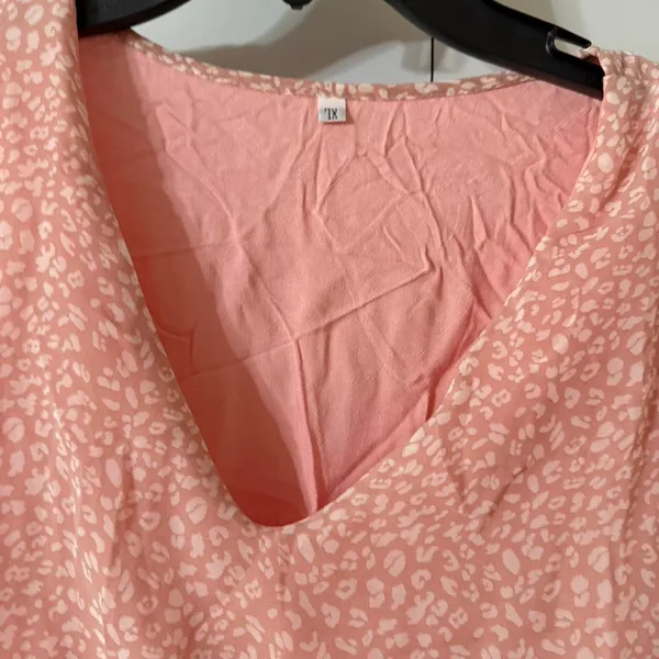 Pink floral‎ dress with ruffles Woman's Size XL - Image 2