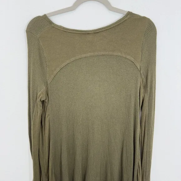 We The Free Thermal Waffleknit XS Olive Green Long‎ Sleeve Thumb Hole Layering - Image 3