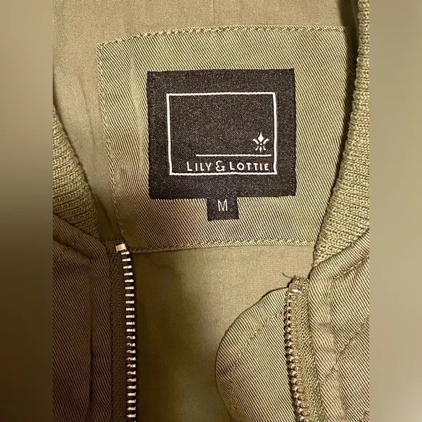 Lily & Lottie Olive Green Quilted Bomber Jacket Coat - Image 8