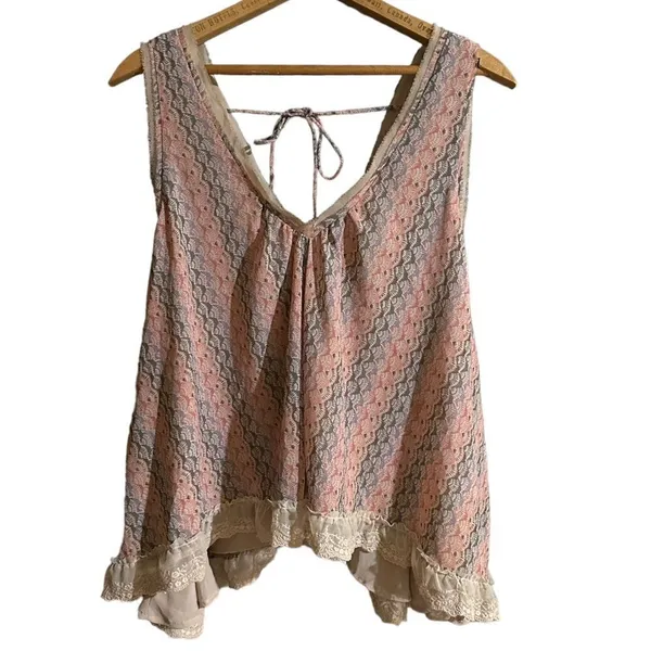 Free People Boho Trapeze Lace Top Size Large - Image 4