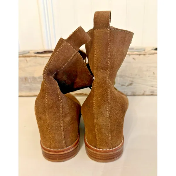 Source Unknown Suede Leather Boots Womens‎ Size 9 Brown Hidden Wedge Lace Up Cottagecore - Image 2