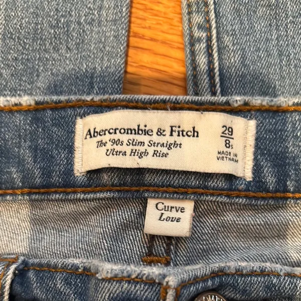 Abercrombie 90s Slim Straight Jean - Image 4