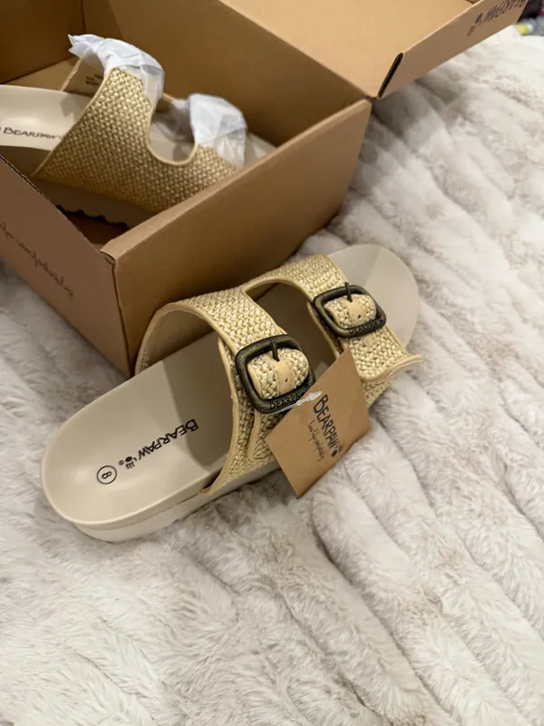 Bearpaw sandals - Image 2