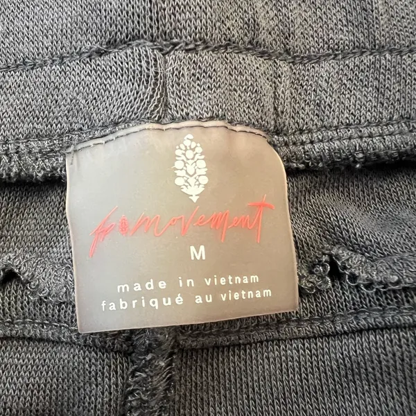 FREE PEOPLE BACK INTO IT JOGGERS! - Image 3