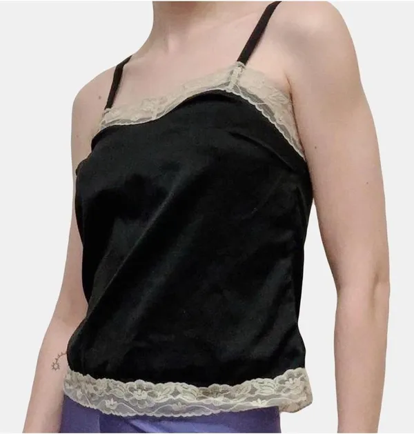 Xhilaration Lace Trim Cami Top - Image 9