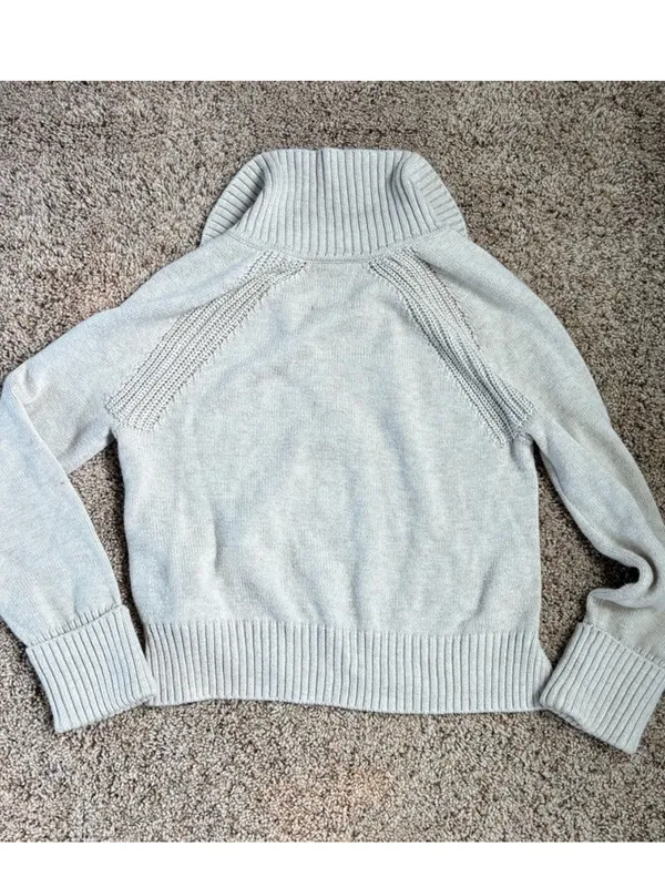 Abercrombie Cream Collared Knit Sweater - Image 7