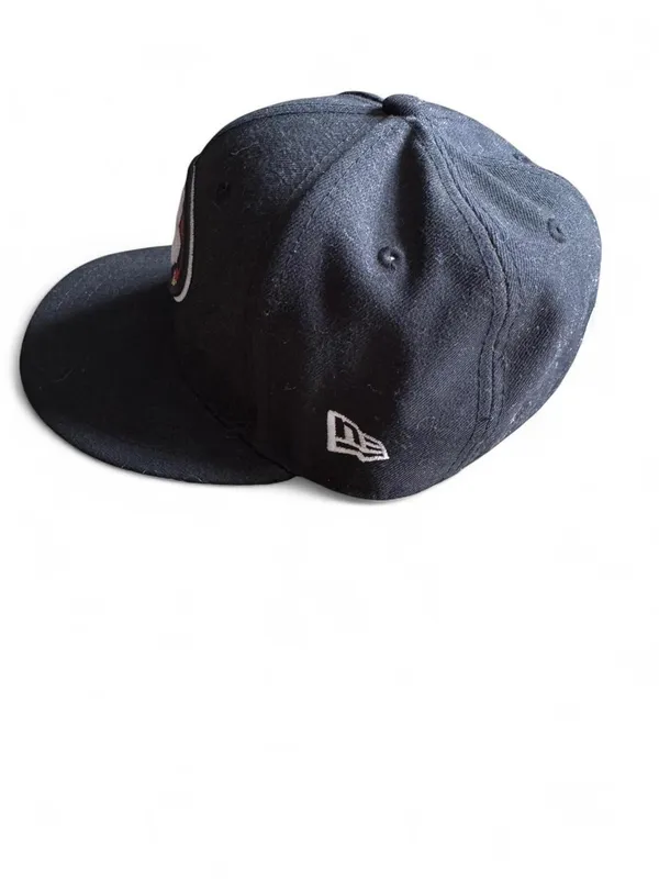 NWOT San Francisco 49ers New Era 59FIFTY Black Fitted Hat (6 7/8) - Image 3