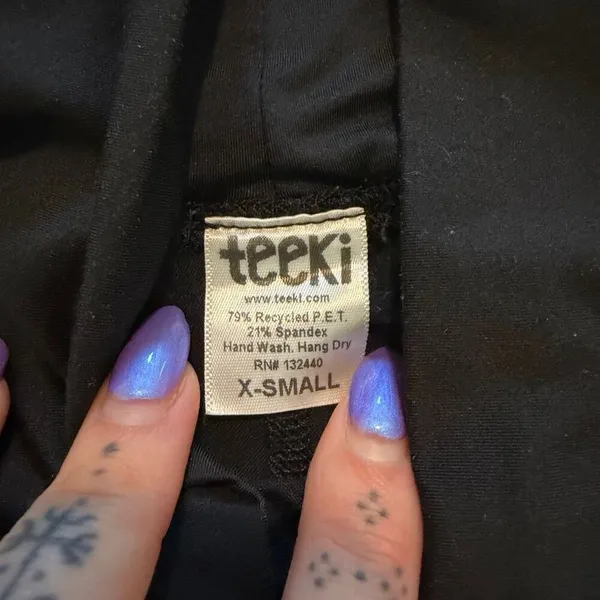 Teeki Sun Shorts Black - Image 5