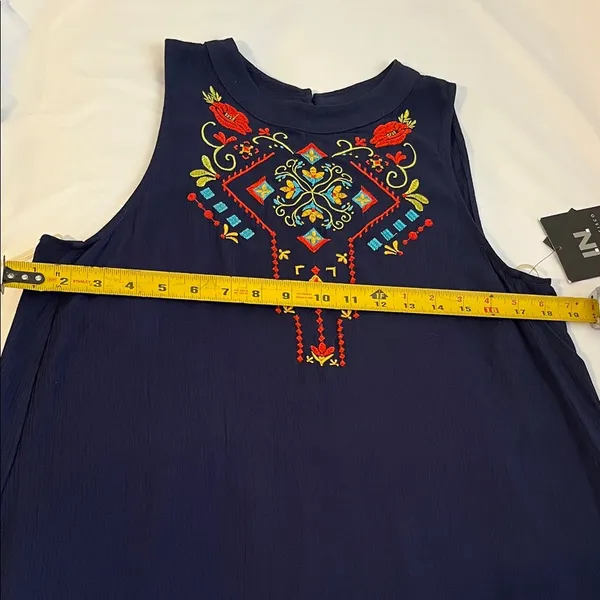 I.N. San Francisco Navy Embroidered Blouse - Image 9