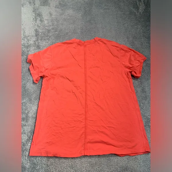 Lululemon coral women’s tee - Image 6