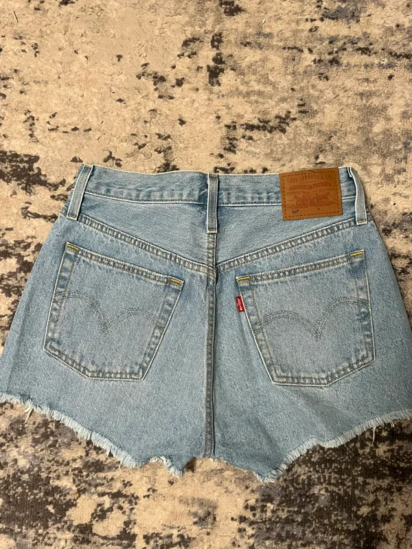 Levi's 501 Shorts - Image 2
