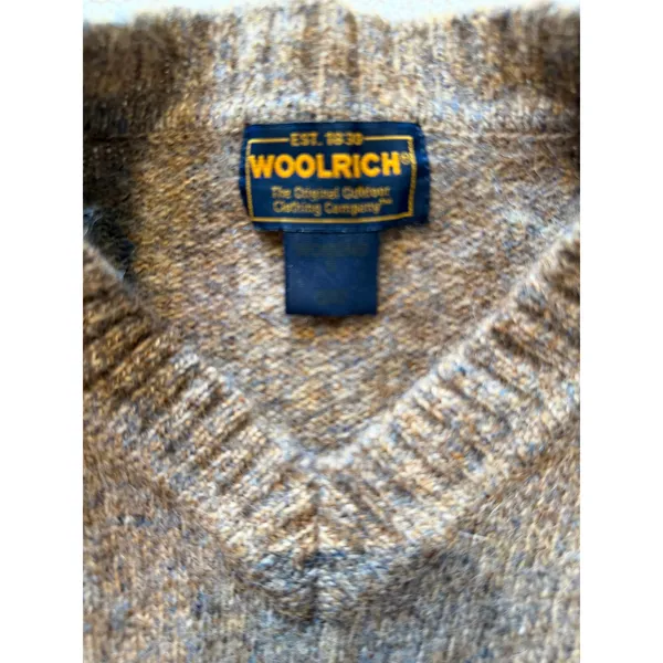 Vintage Woolrich Women's S 100% Wool V-Neck Sweater Made in Japan Floral Trim - Image 2