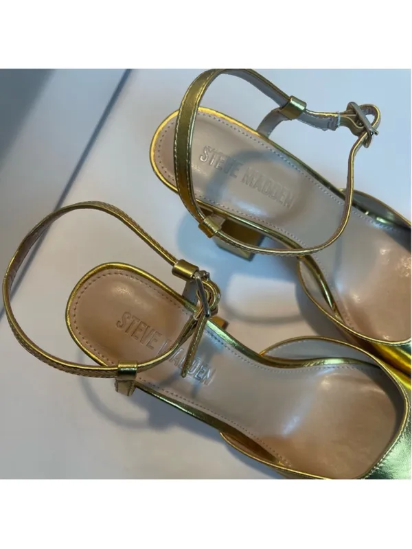 Steve Madden Women's Mosaic Gold Leather Sandals shoes Sz 6 Fairy - Image 8