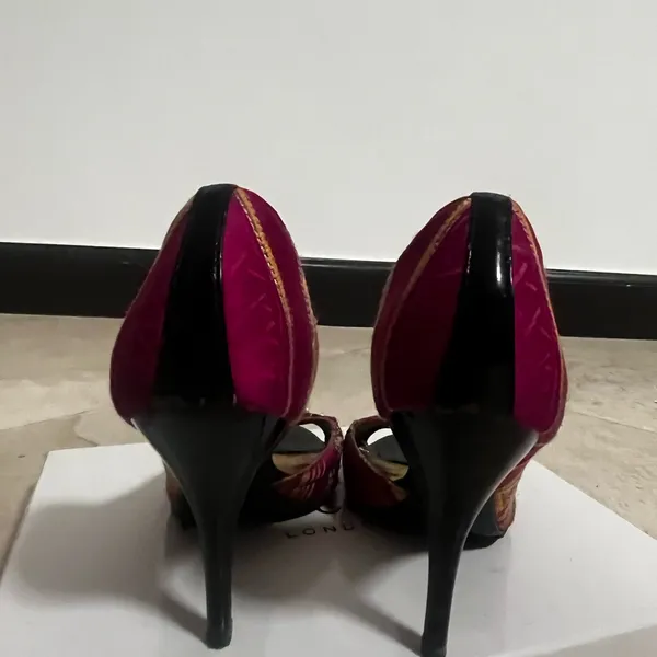 Stylish Pink and Gold Women's Heels - Image 5