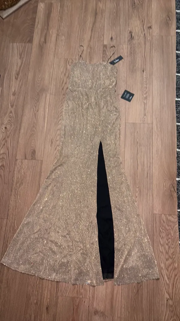 Lulu’s Searching for you gold metallic glitter maxi dress - Image 4