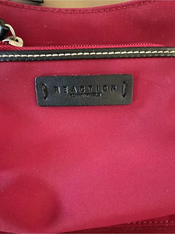 Y2K Kenneth Cole Reaction Shoulder Bag Purse Maroon Black - Image 3