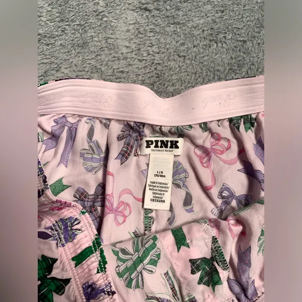 Pink Victoria’s Secret pajama lounge bow pattern Shorts large - Image 5