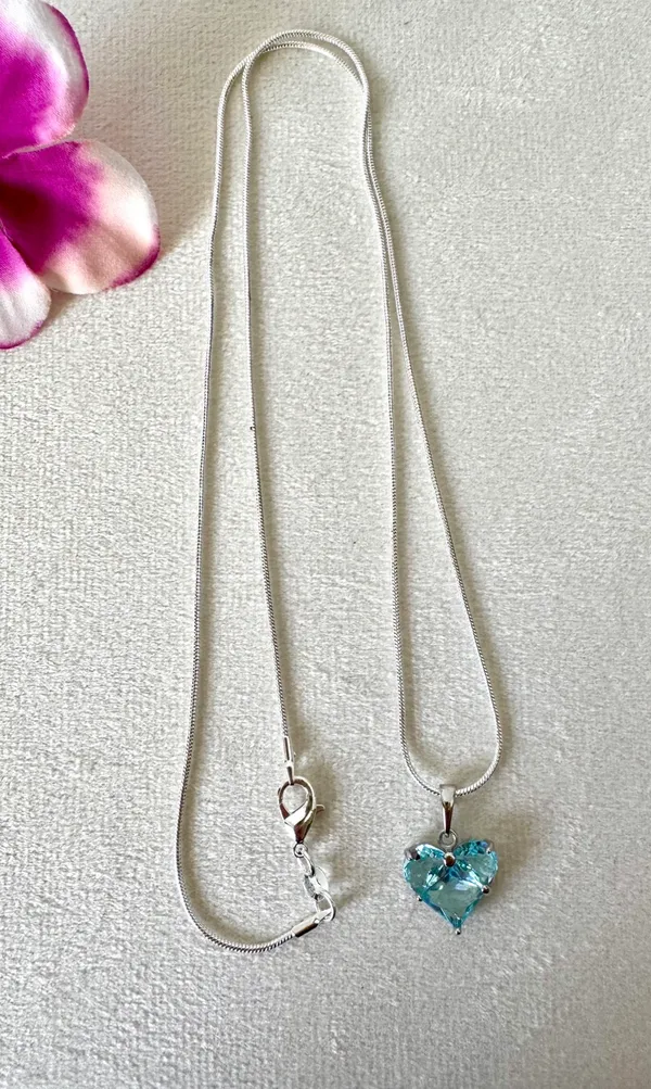 Blue Heart Shaped Necklace (736) 🩵 - Image 3