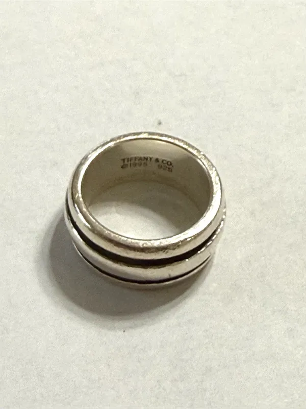 Tiffany & Co. Atlas Groove Sterling Silver Band with Double Grooves Size 6 - Image 3