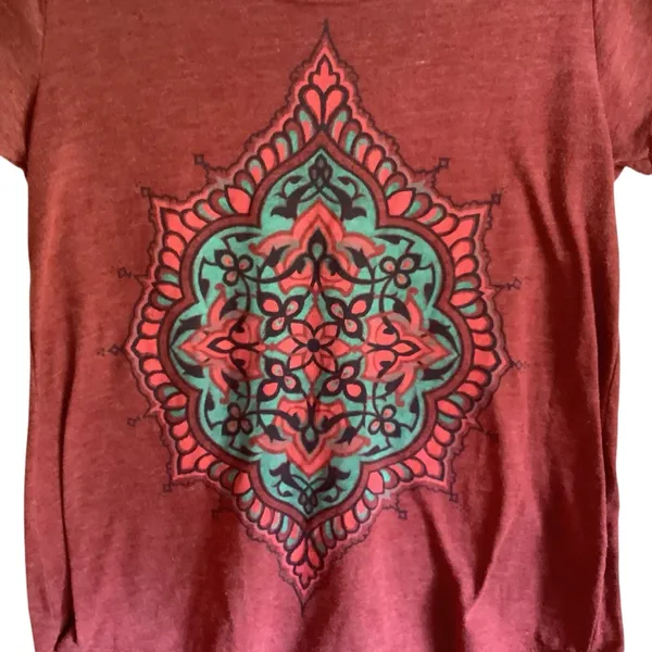 Lucky Brand Women's Burgundy Mandala Tee WORN ONCE - Image 5