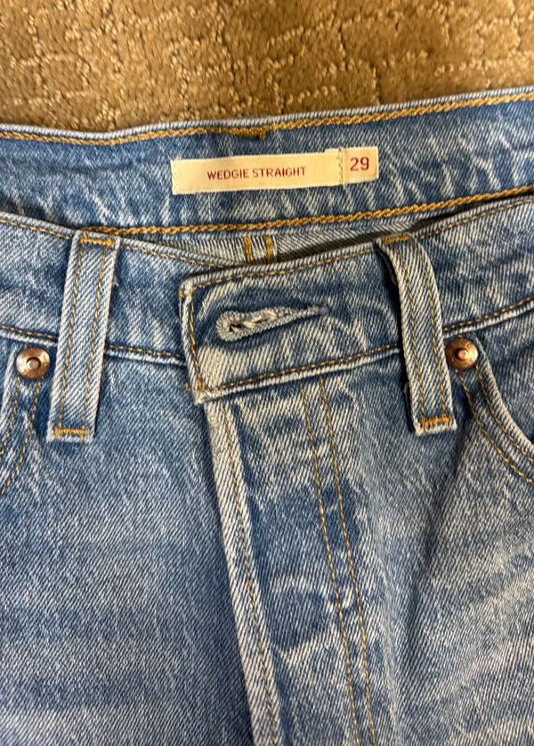 Levi’s Jeans - Image 3