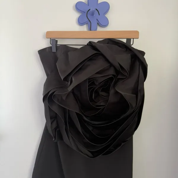 Amur 4 Legacy Rosette‎ Strapless Mini Dress Black - Image 7