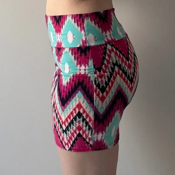 Charlotte Russe Chevron Diamond Pattern Mini Skirt 2010s Bodycon Stretch Retro M - Image 9