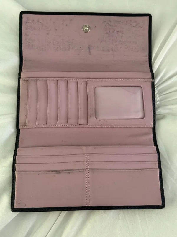 Y2K Coach Chelsea Black Leather Trifold Wallet - Image 5