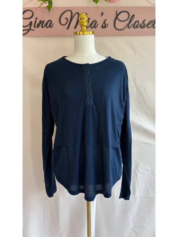 Free People Navy Blue Long Sleeve Button-Up Tunic Top Size Medium - Image 2