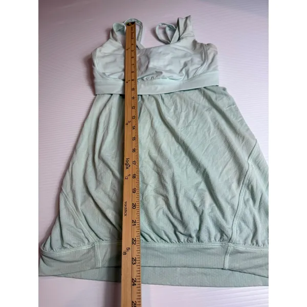 Lululemon‎ Light Green Workout Dress Athletic Tank Top Activewear stained size 4 - Image 3