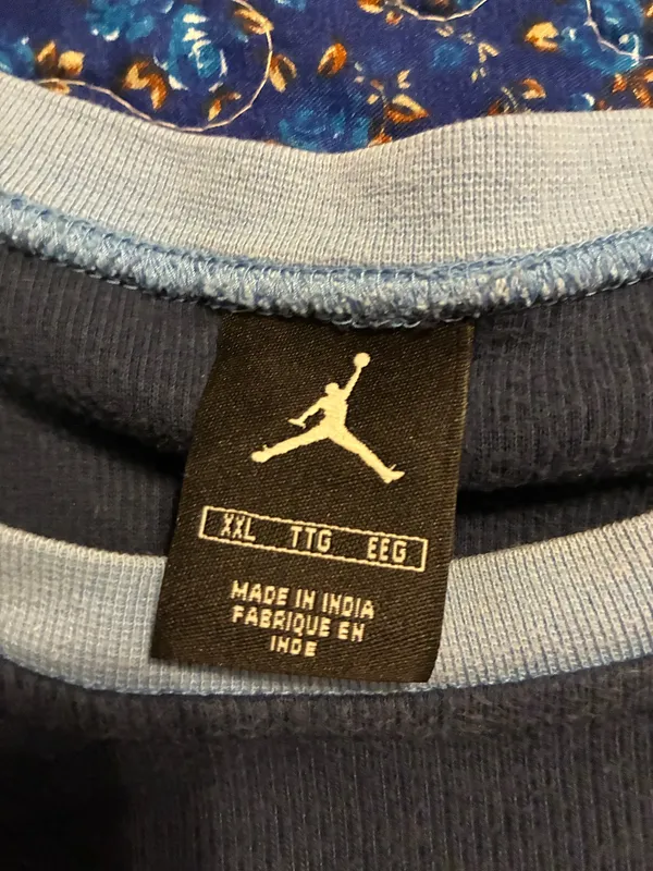 North Carolina Nike Sweatshirt - Image 3