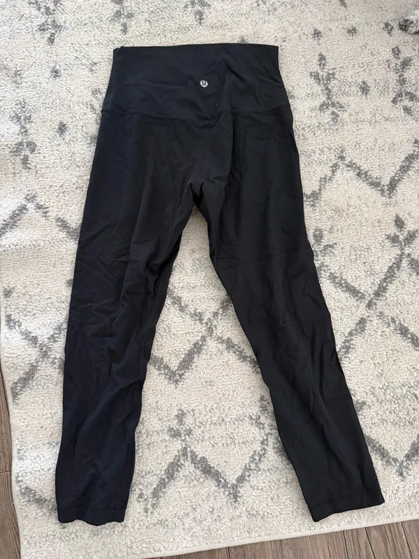 Lululemon Leggings Align 23" - Image 2