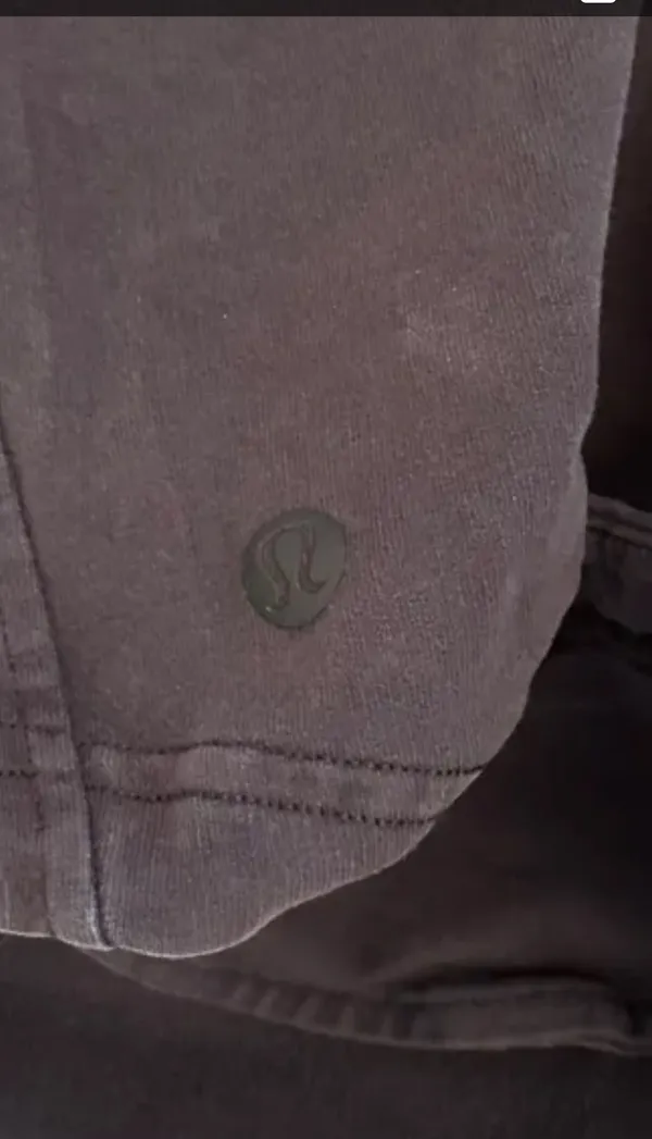 Lululemon shorts - Image 6