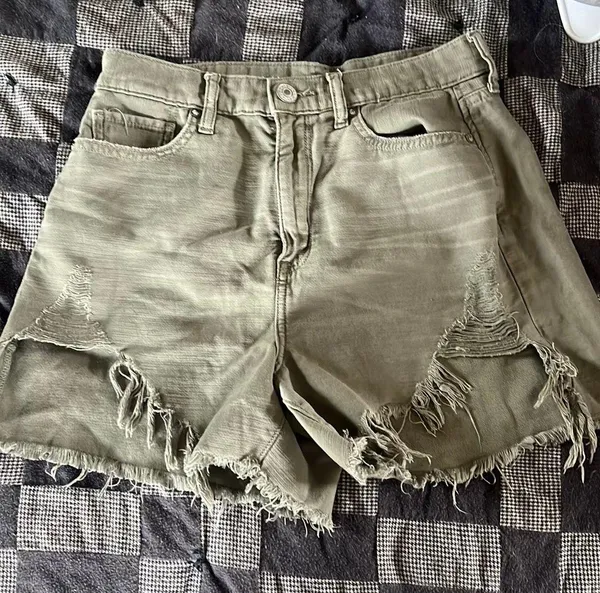 Shorts - Image 5