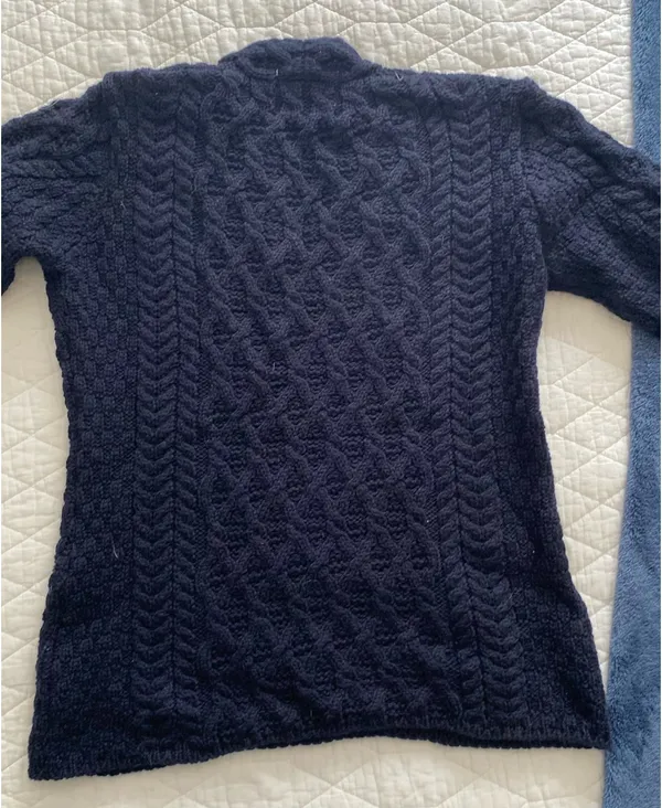 Aran Sweater Market Chunky Cable Knit Pullover Wool from Ireland Blue Size L - Image 3