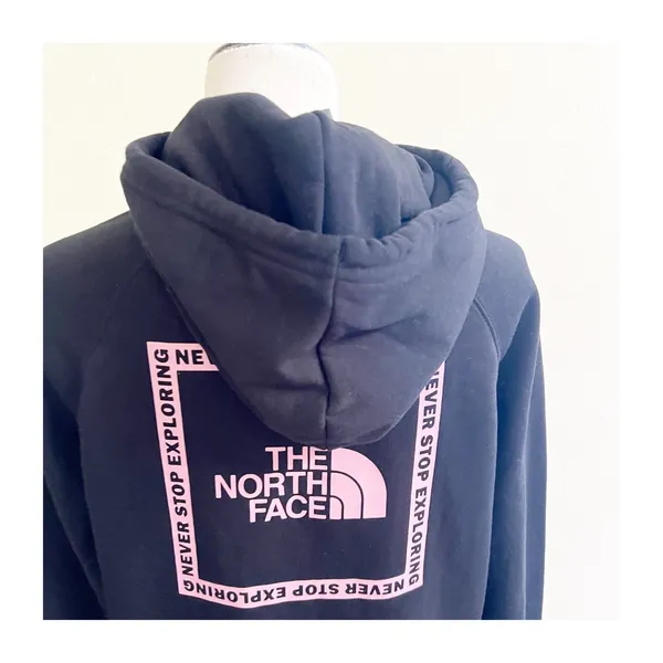 The North Face Hoodie Women's Medium Black Chest Logo Kangaroo Pocket Athleisure - Image 7