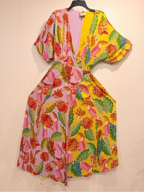 Farm Rio Beaks & Bananas Maxi Wrap Dress Tropical Vacation Midi Size M - Image 10