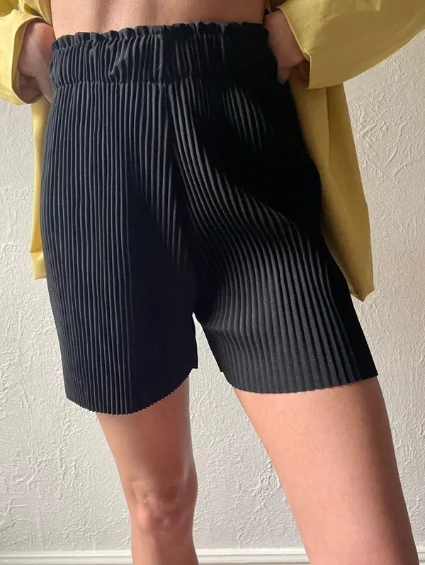 White Label Acordian Pleated Shorts - Image 2