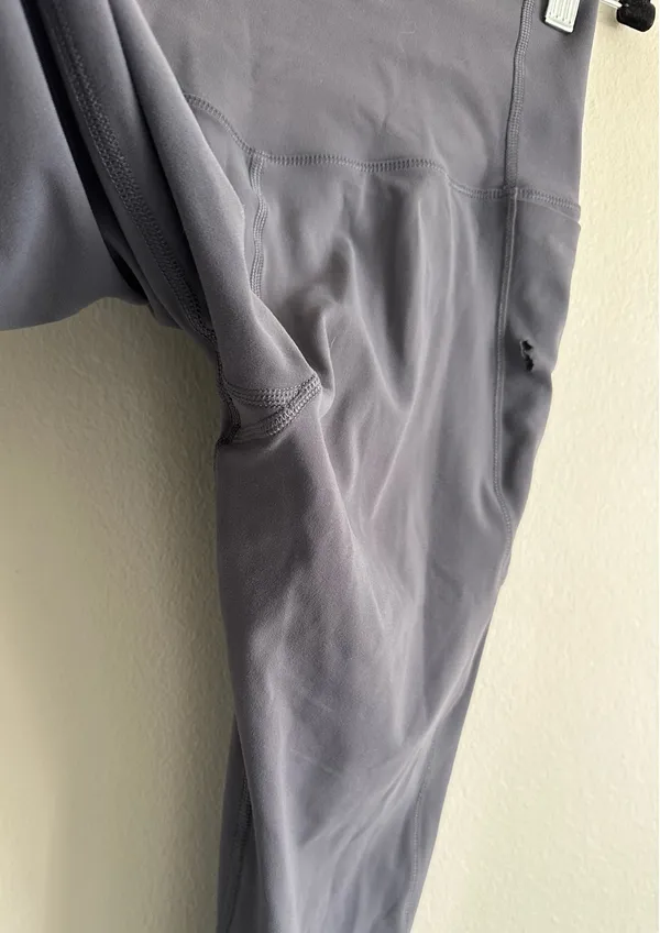 Vuori Leggings Studio Pocket - Image 5