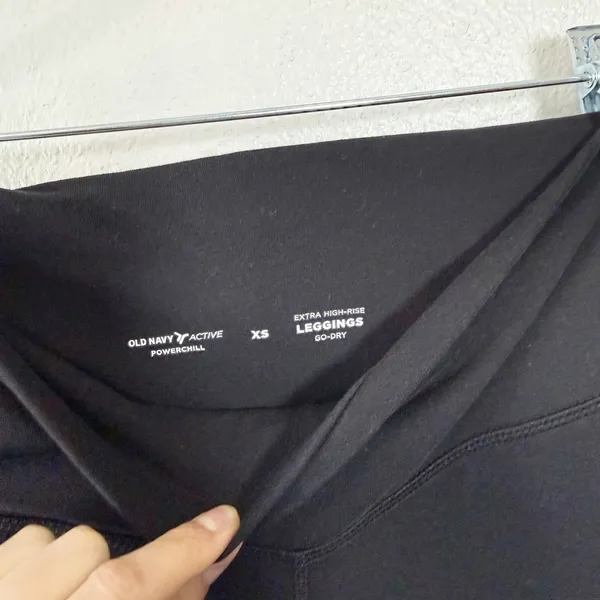 Old‎ Navy Active Extra High Rise Leggings PowerChill Black XS - Image 4