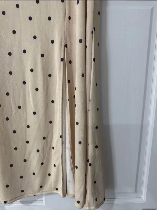 SINSAY Maxi Polka Dot Champagne Skirt With Sleet Size XL - Image 4