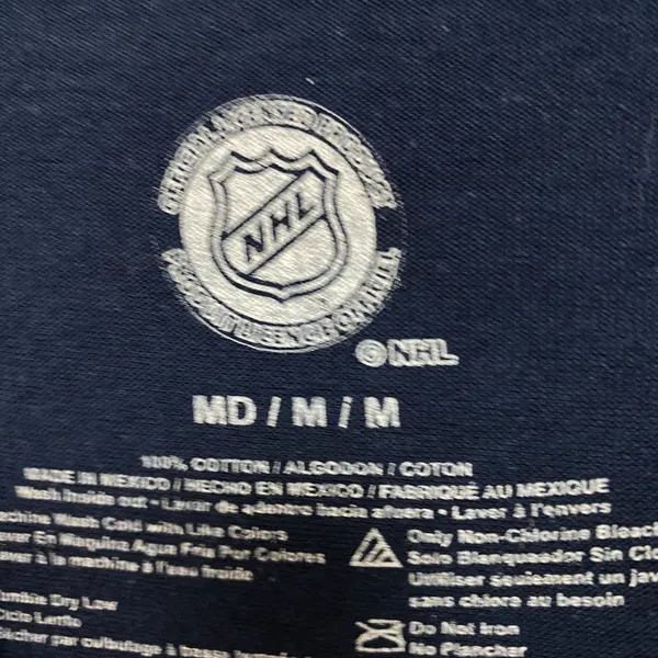 Winnipeg Jets Hockey Team Logo & Spell-out NHL Promo Tee M - Image 4