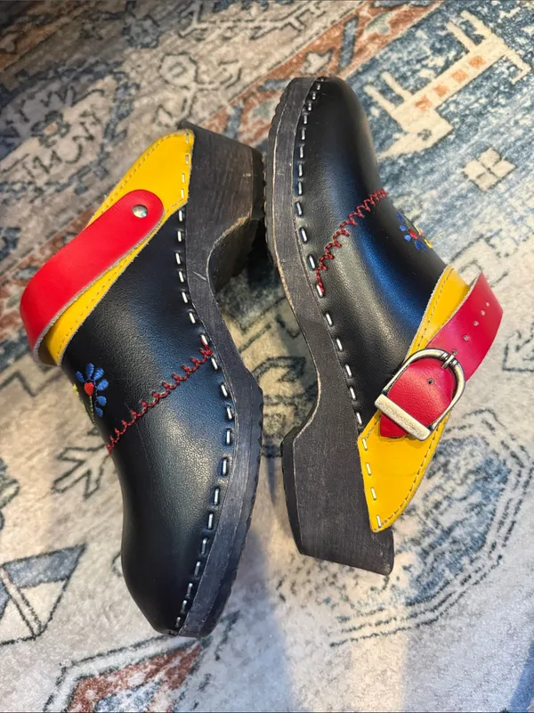 Vintage Swedish Wooden Clogs Embroidered Floral Leather Mules Black Red EU 38 - Image 8